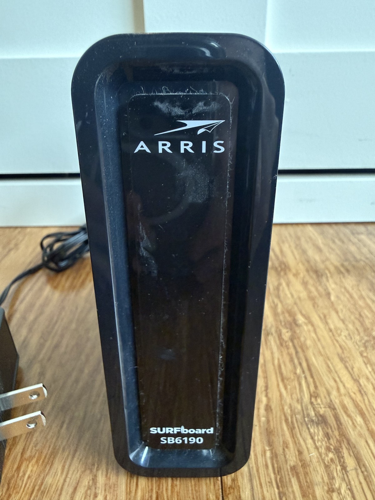 ARRIS SURFboard SB6190 DOCSIS 3.0 Cable Modem 32×8 Gigabit Tested Working