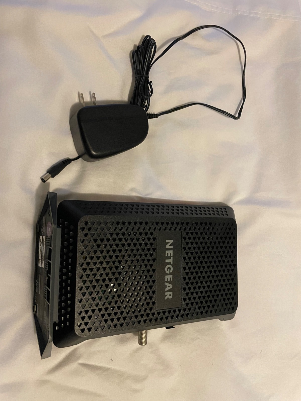 Used Netgear Nighthawk CM1100 Cable Modem DOCSIS 3.1