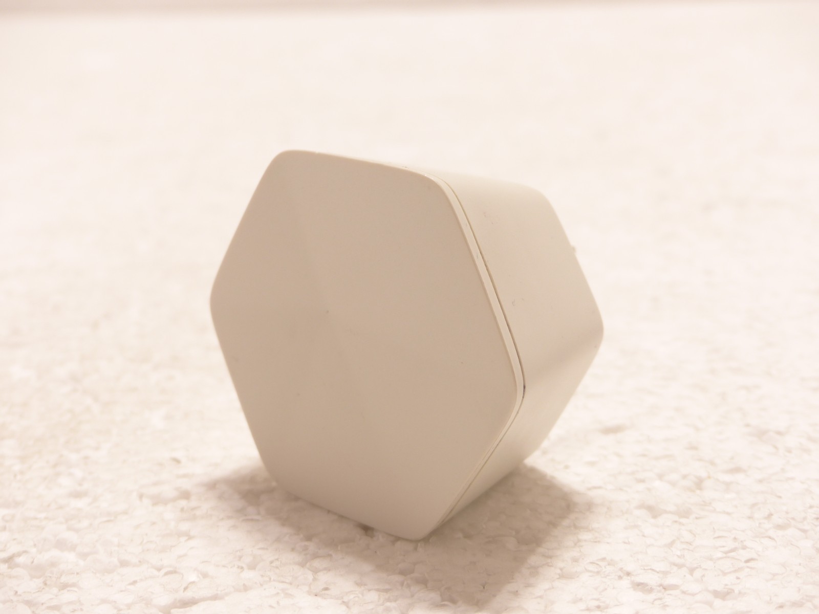 [1, Single] Xfinity xFi Pod [1st Gen] WiFi Network Range Extender White #XE1-S