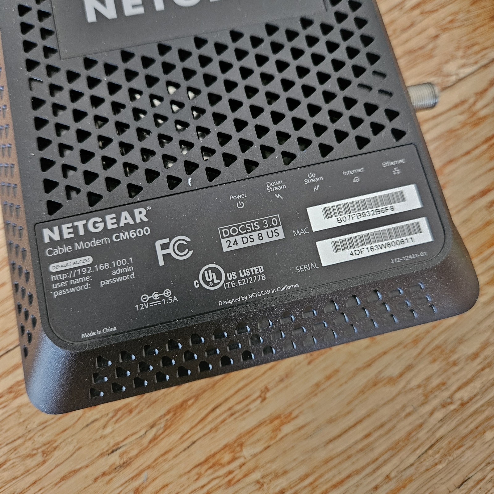 Netgear CM600 High Speed Cable Modem 24×8 DOCSIS 3.0 (NO BASE)