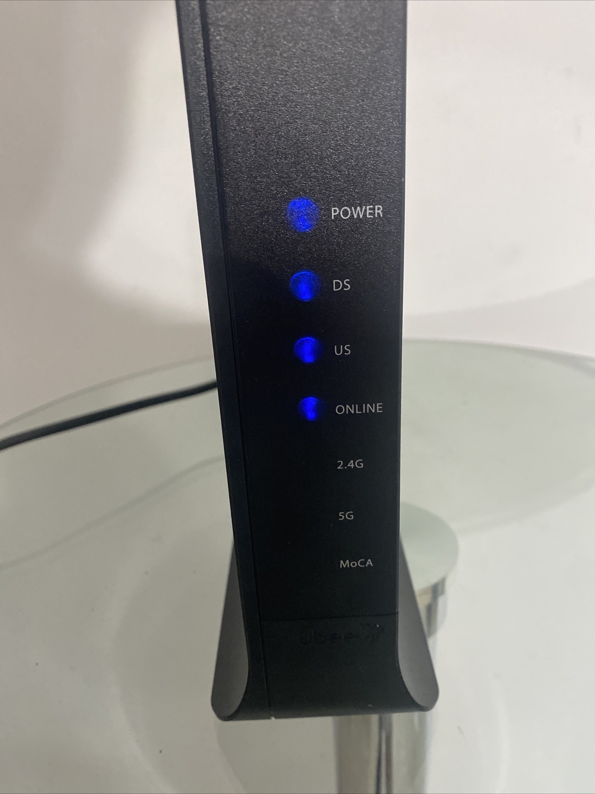 Ubee DDW36C Wireless Cable Modem Router – Black – Free Shipping