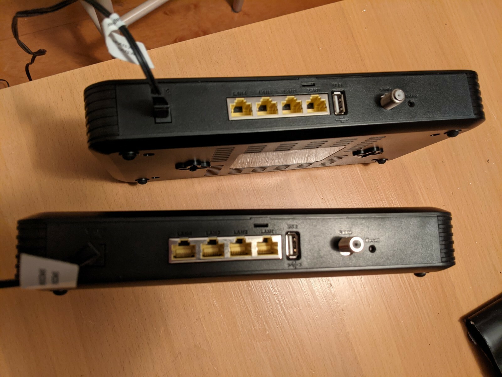 SMC Networks SMCD3G-CCR Comcast Cable Modem IP Gateway Router