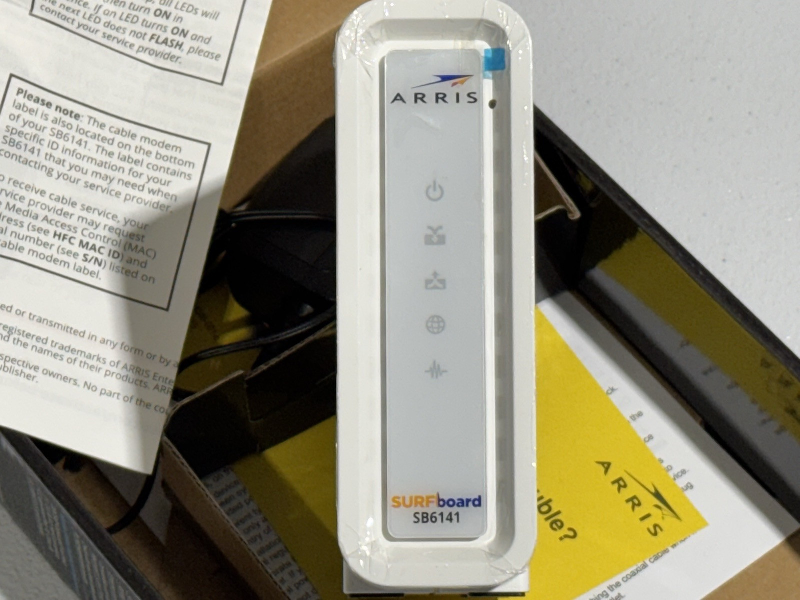 ARRIS Surfboard Cable Modem SB6141 DOCSIS 3.0 Cable Modem