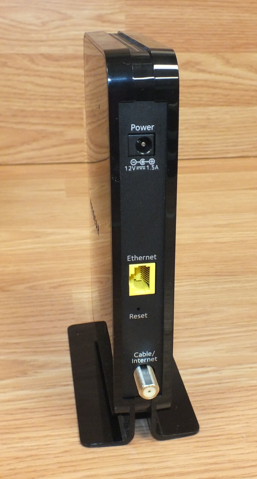 Genuine Netgear (CM500) 16 x 4 Channel Bonding 680mbps Cable Modem **READ**