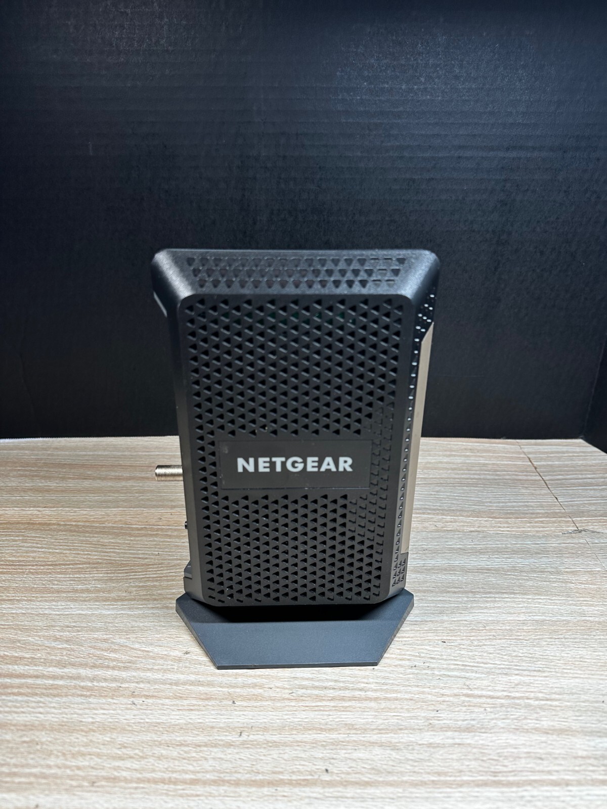 NETGEAR CM1000 DOCSIS 1000Mbps Cable Modem (CM1000-1AZNAS)