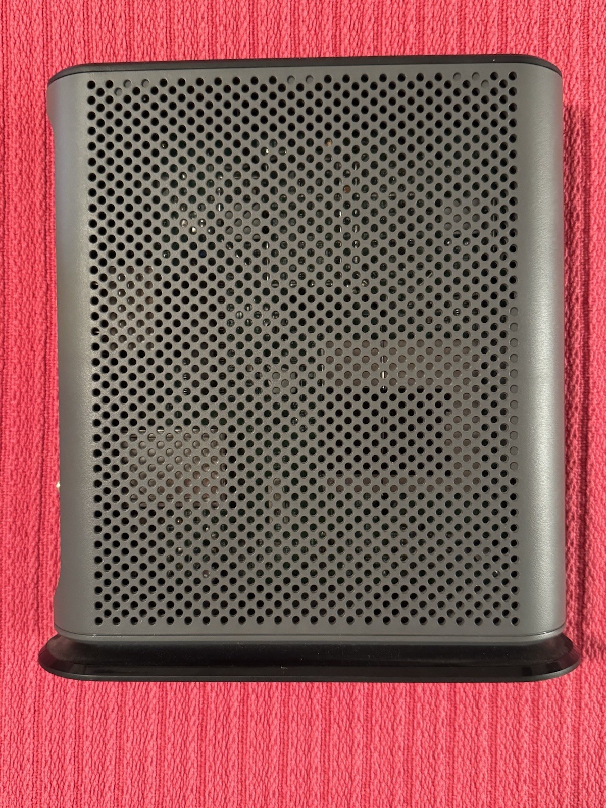 Motorola MG7550 Dual Band AC1900 Cable Modem and Wi-Fi Router