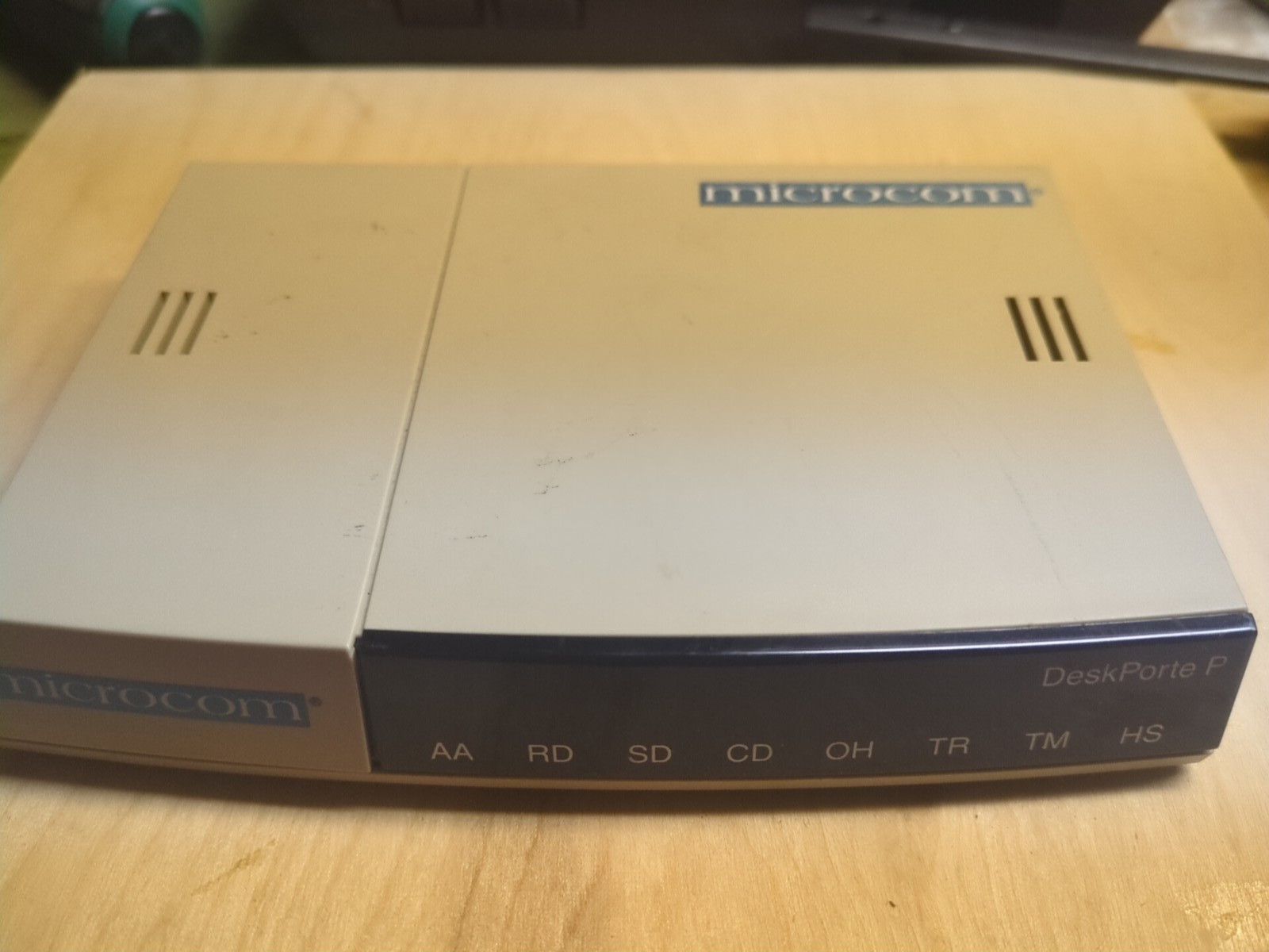 Microcom Deskport P Modem