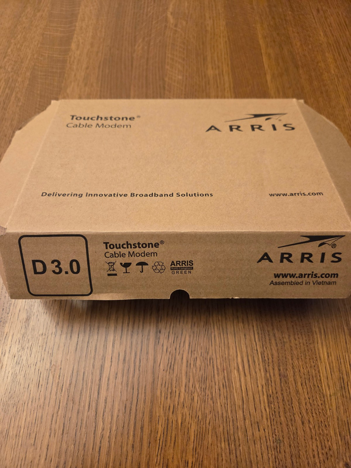 ARRIS CM820A/CT DOCSIS 3.0 Cable Modem