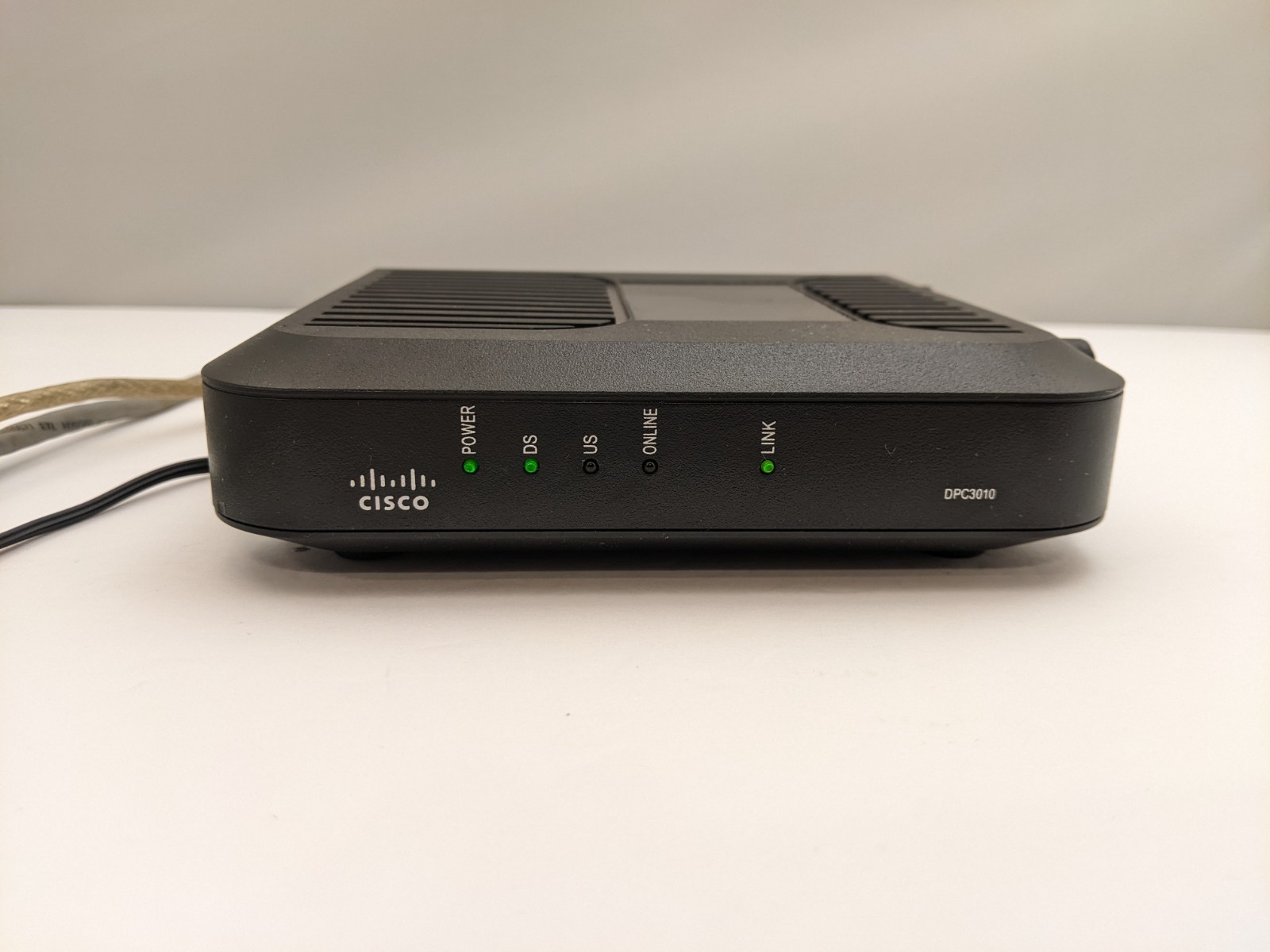 Cisco DPC3010 DOCSIS 3.0 8×4 Cable Modem | P/N 4027668 | USED | TESTED