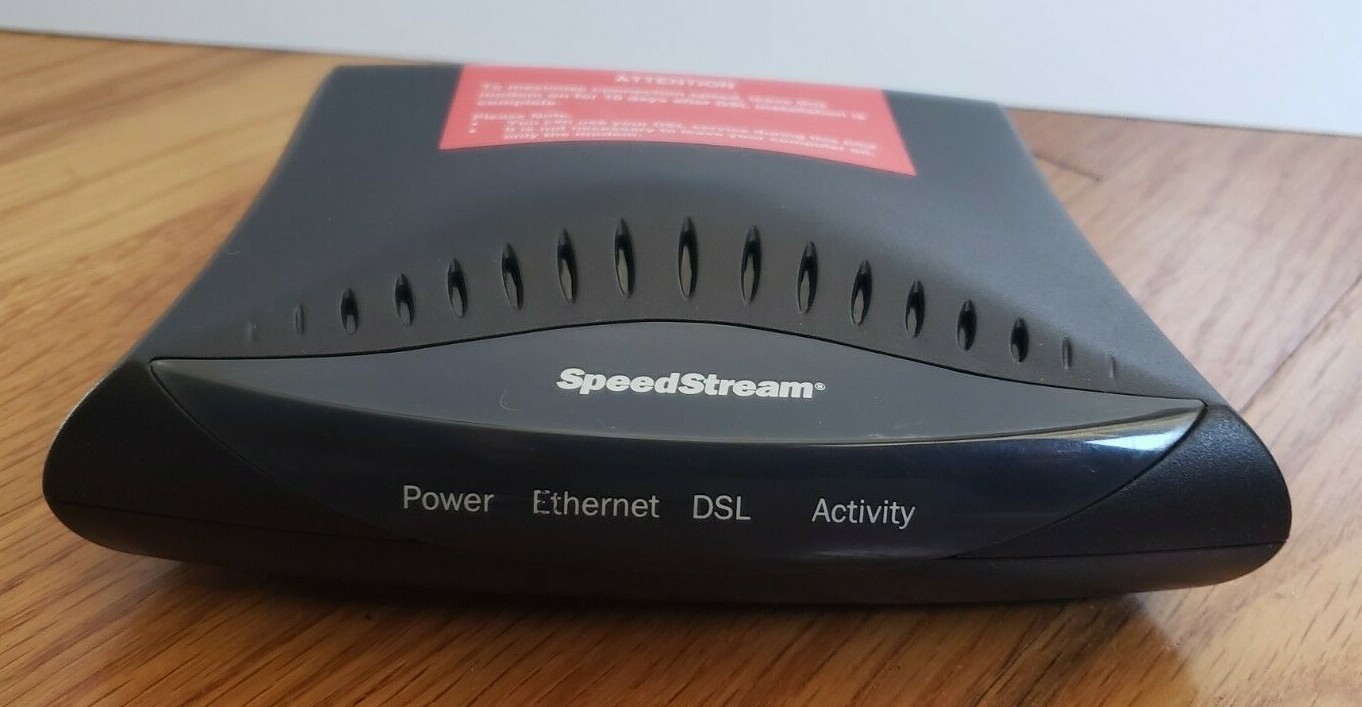 Efficient Networks SpeedStream 5100 Modem 060-E141-A01 w/ Power Adapter