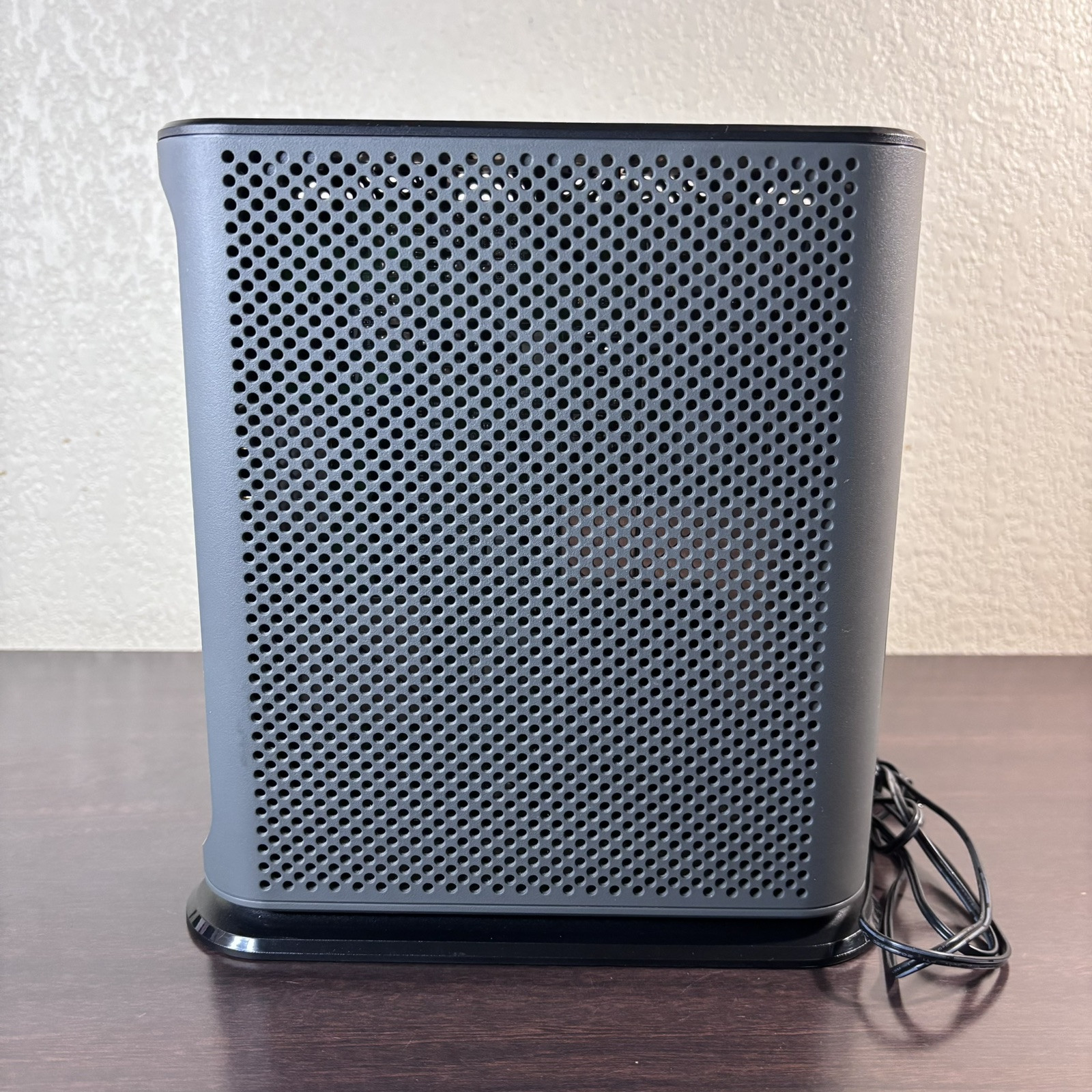 Motorola MG7540 DOCSIS 3.0 16×4 Cable Modem WIFI Router 2.4G / 5G Spectrum