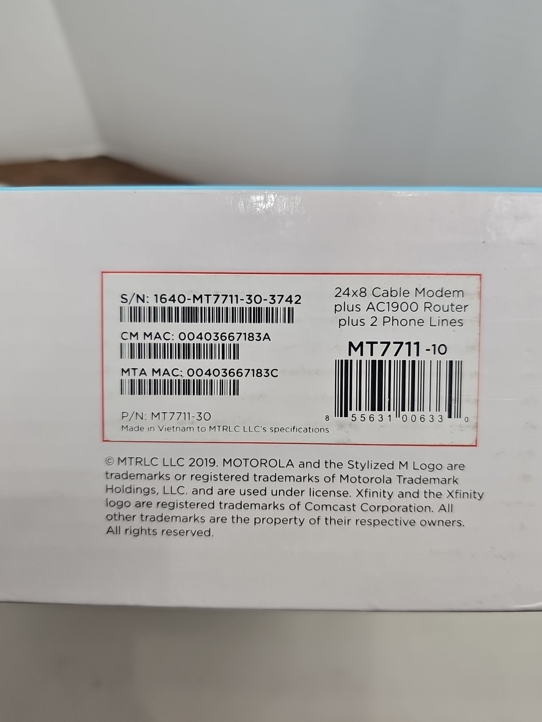 Motorola MT7711 24X8 Cable Modem and AC1900 Dual Band Wi-Fi Gigabit Router 2…