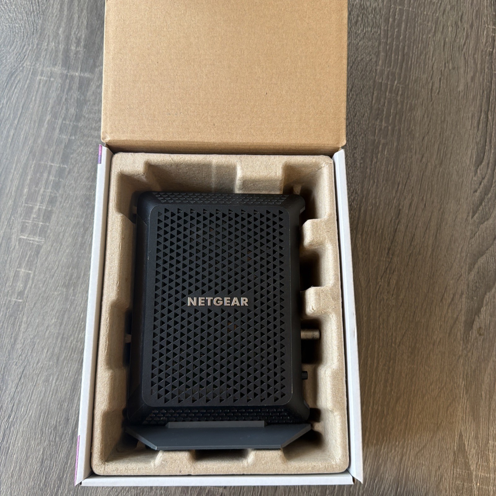 NETGEAR CM700 High Speed Cable Modem DOCSIS 3.0