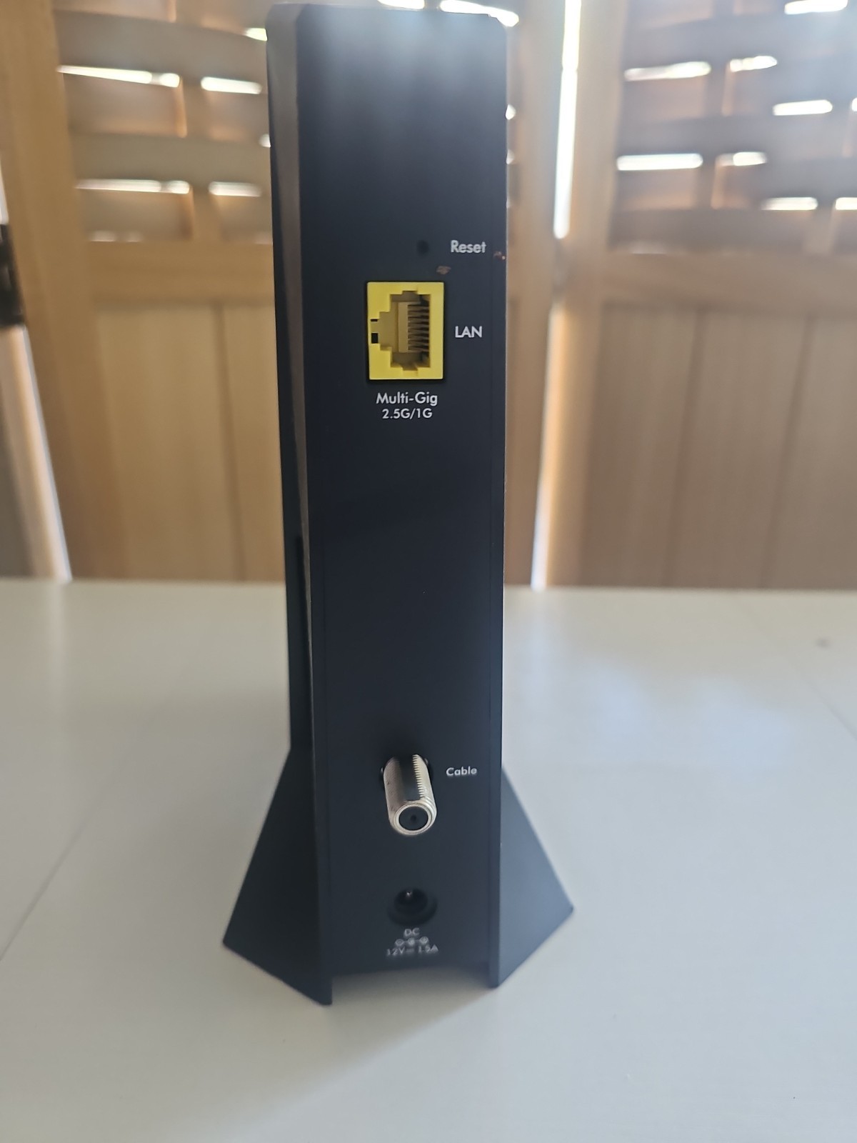 NETGEAR Nighthawk CM2000 DOCSIS 3.1 Cable Modem 2.5Gbps Multi-Gig Tested
