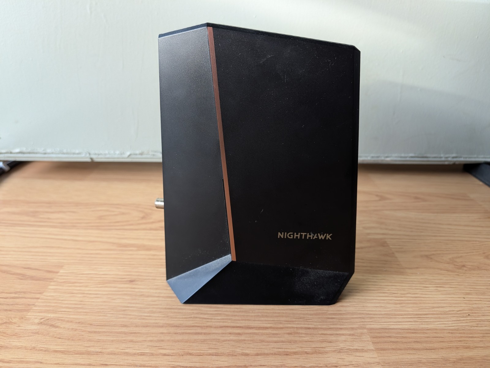 NETGEAR CM2000 Nighthawk DOCSIS 3.1 Cable Modem 2.5Gbps