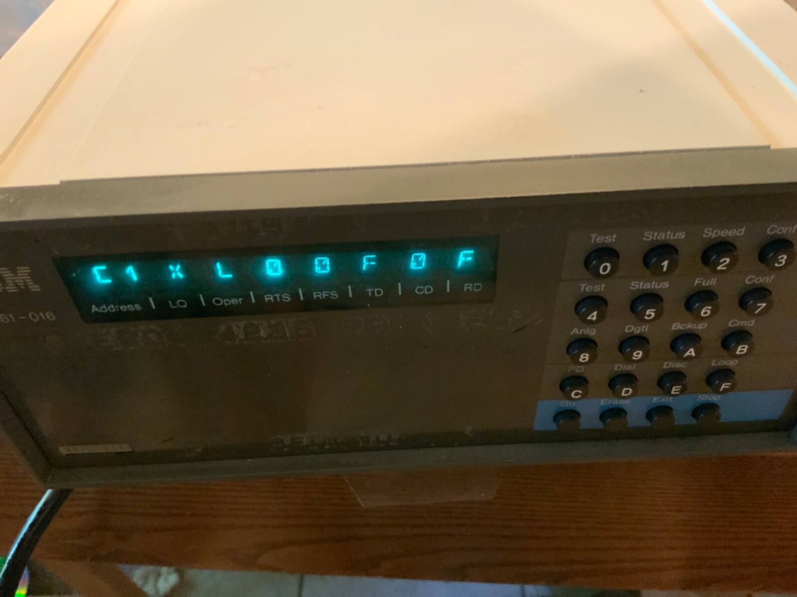 IBM 7861-0016 External Modem powers on