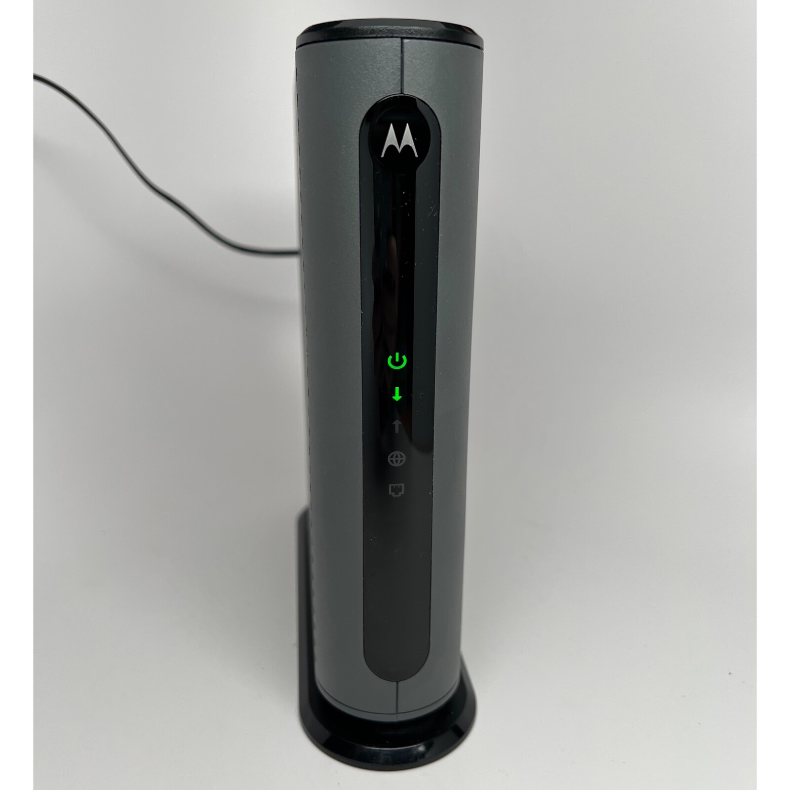 Motorola 24×8 Cable Modem Model MB7621 1000 Mbps Modem with Box