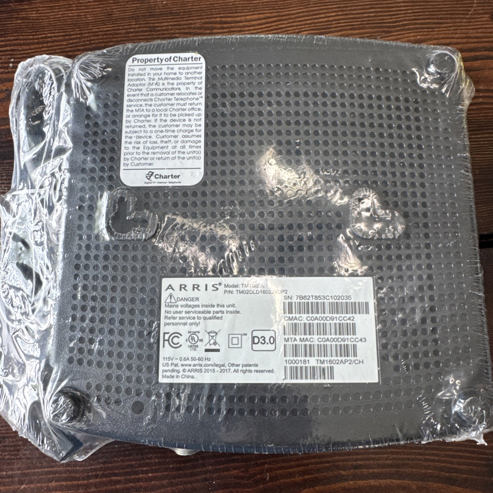 ARRIS Telephony Internet Cable Modem DOCSIS 3.0 Model TM1602A NEW