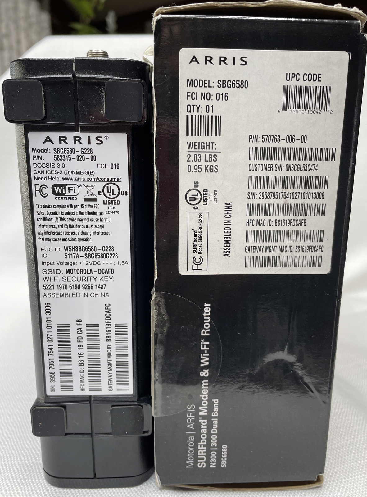 Motorola Arris Surfboard Modem/WiFi Router N300 Dual Band Model SBG6580