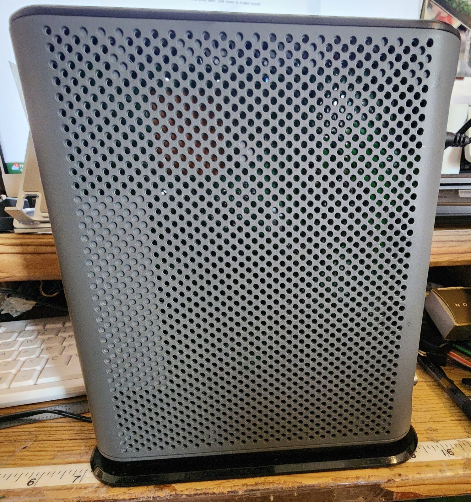 Motorola MG7700 24×8 Cable Modem & AC1900 WiFi Router DOCSIS 3.0 W/ manual