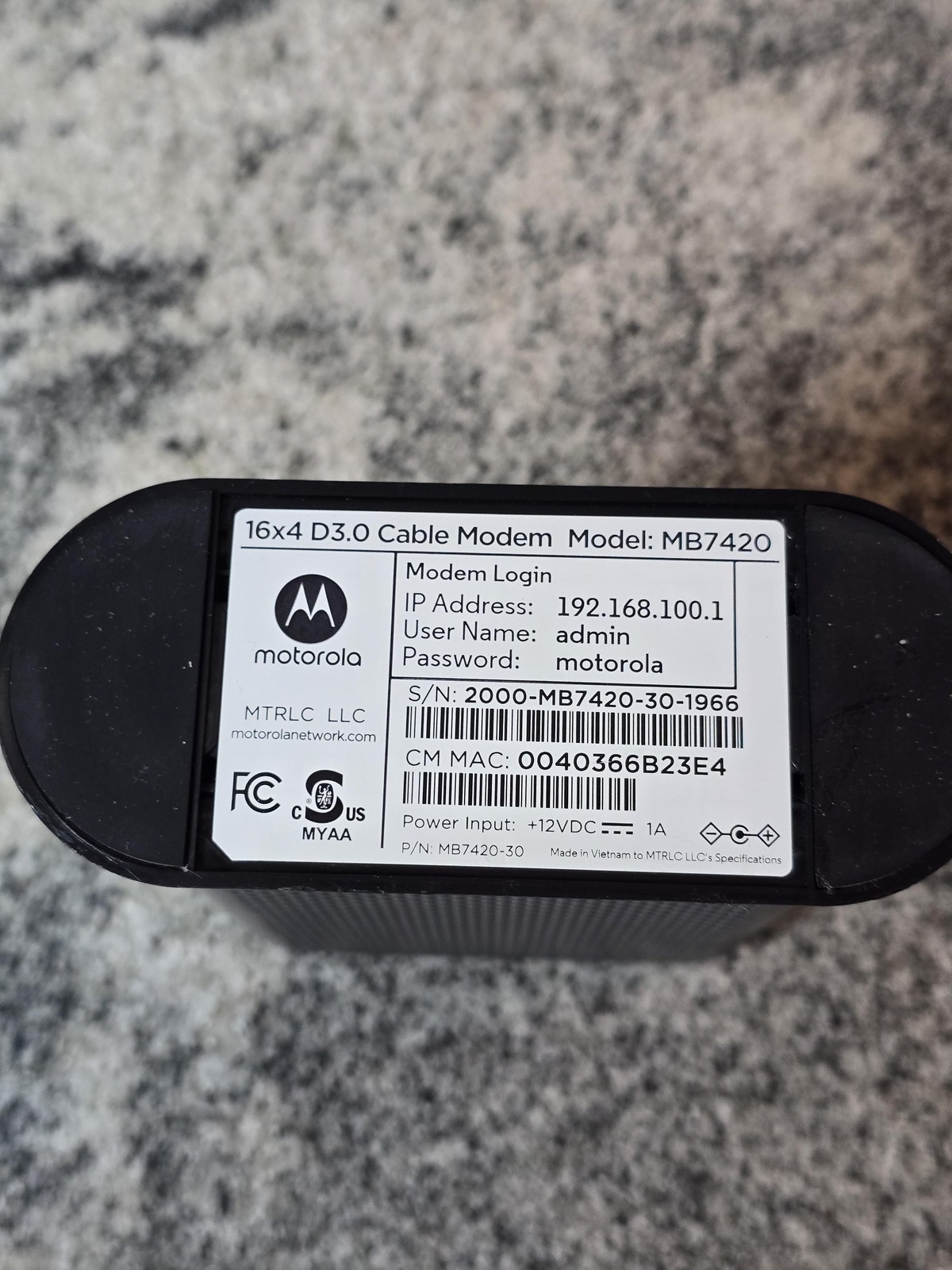 Motorola MB7420 DOCSIS 3.0 16×4 Cable Modem 686Mbps Gigabit Ethernet Black
