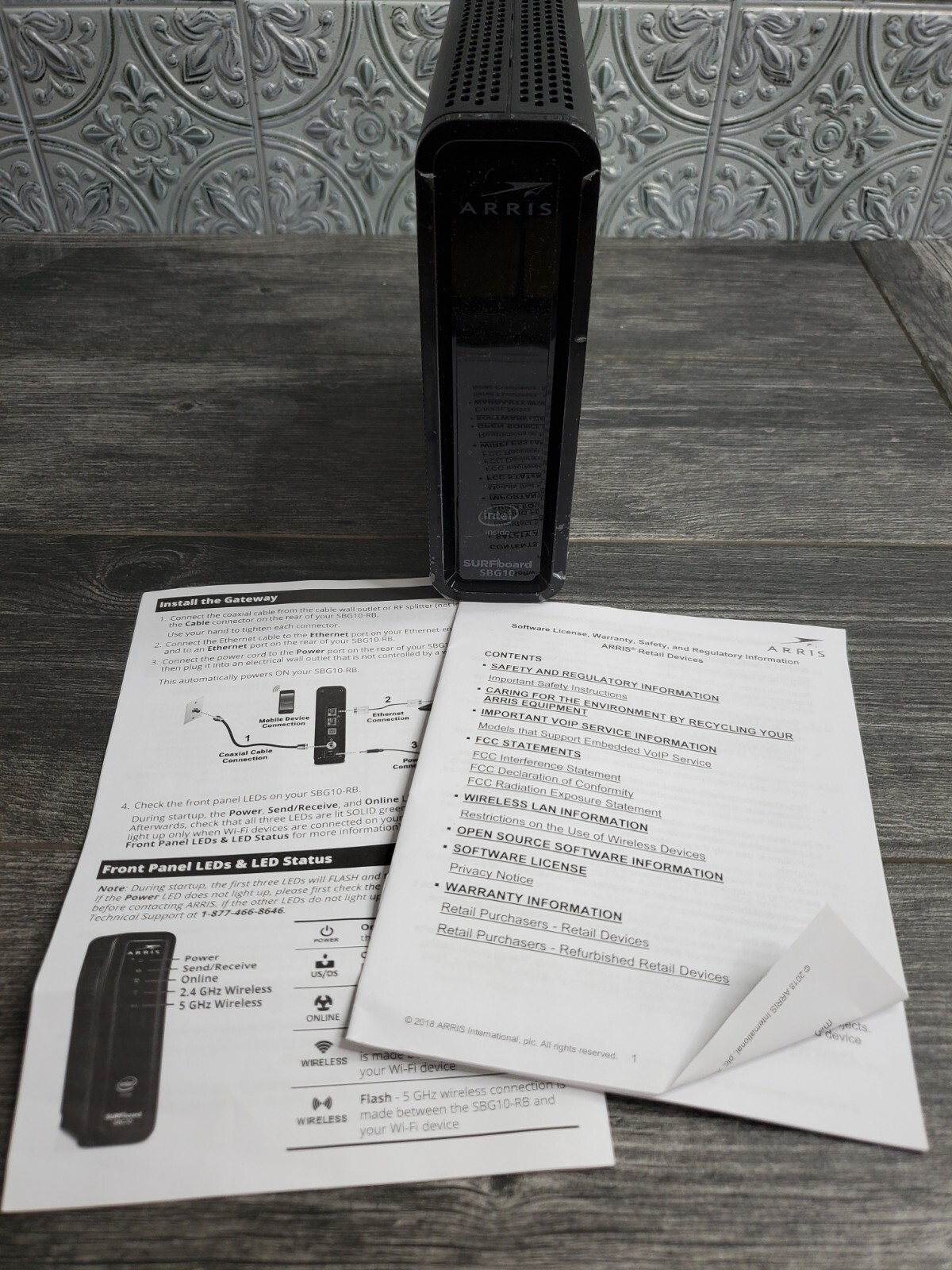 ARRIS SURFboard SBG10-RB DOCSIS 3.0 Cable Modem Router