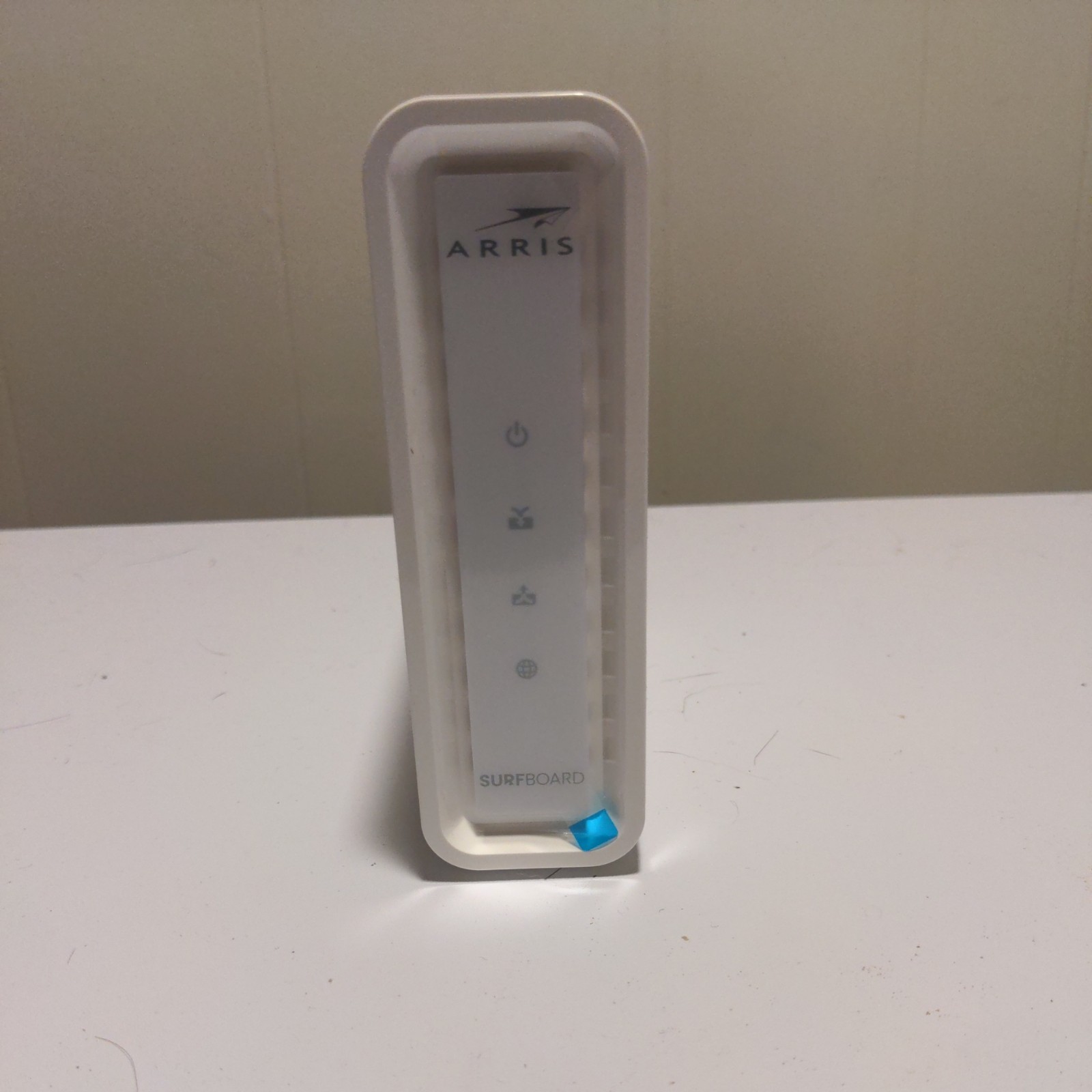 **OPEN BOX** ARRIS Surfboard SB8200 DOCSIS 3.1 Modem (No Onboard Wifi)