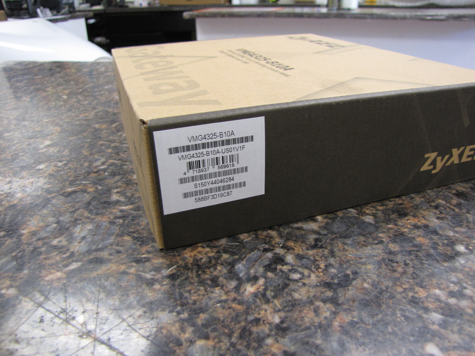 ZyXEL VMG4325-B10A Wireless Modem Gigabit Gateway with USB – NEW in box – QTY