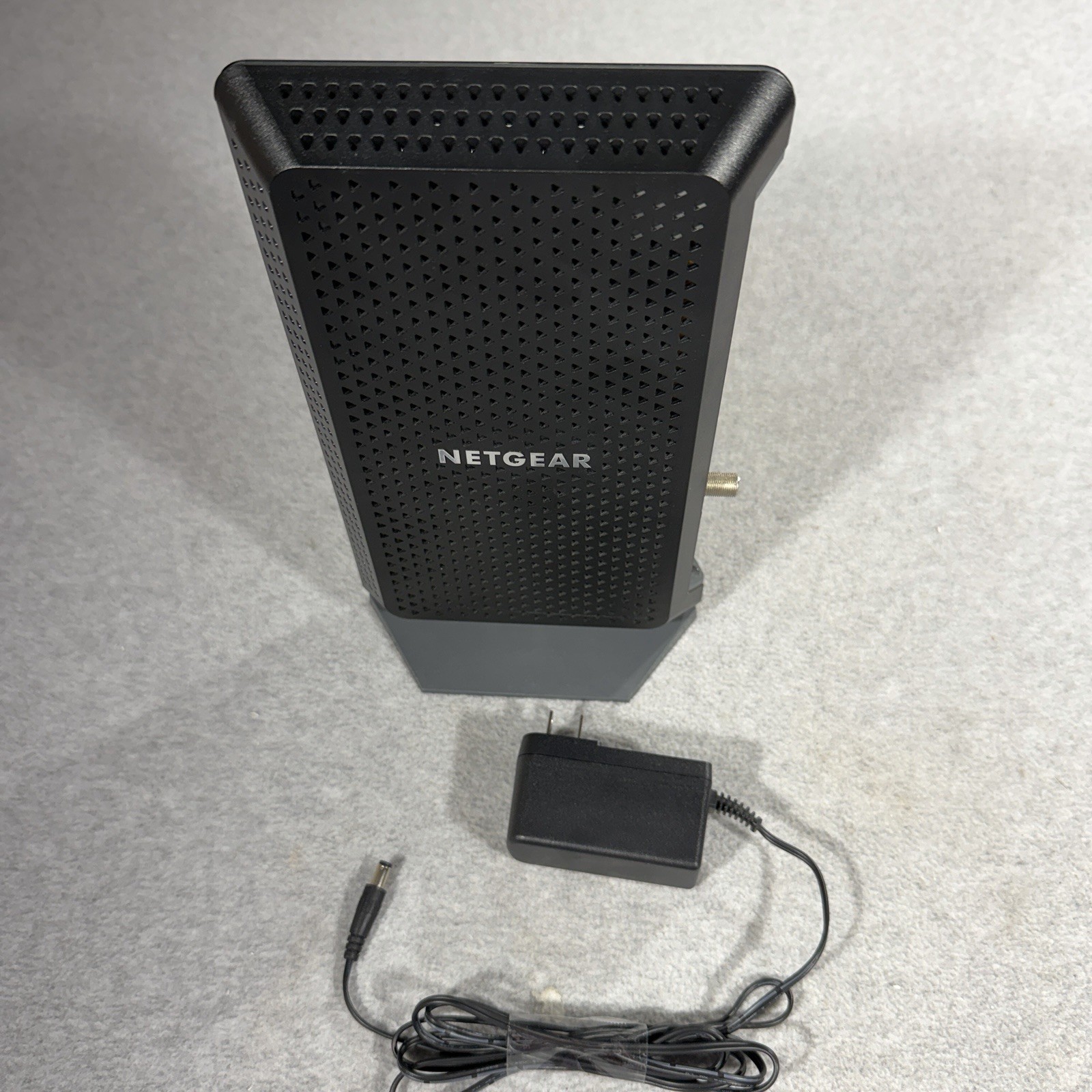 NETGEAR Nighthawk CM1200 DOCSIS 3.1 Multi-Gig Cable Modem w/ Power Adapter