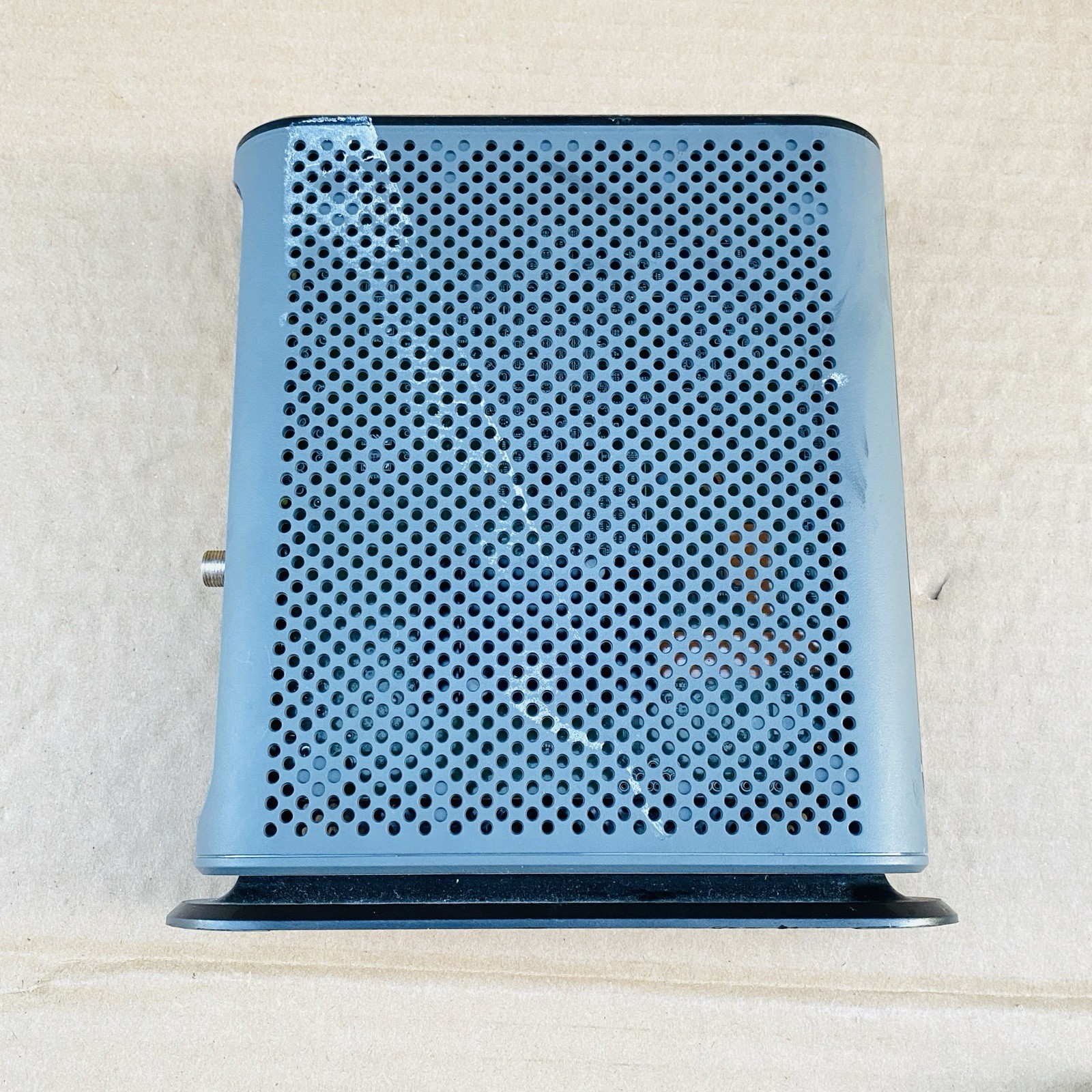 Motorola MB8600 DOCSIS 3.1 Cable Modem with Power Adapter Tested Working