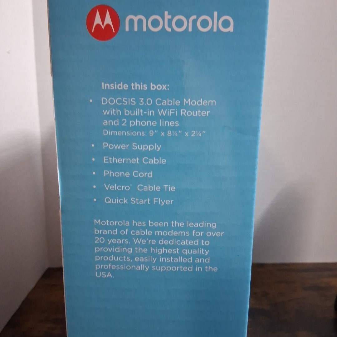 Motorola MT7711 24X8 Cable Modem and AC1900 Dual Band Wi-Fi Gigabit Router 2…
