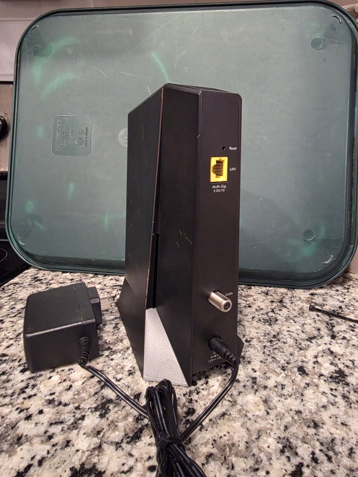 Netgear Nighthawk CM2000 2.5Gbps Multi Gig Internet Speed Cable Modem DOCSIS 3.1