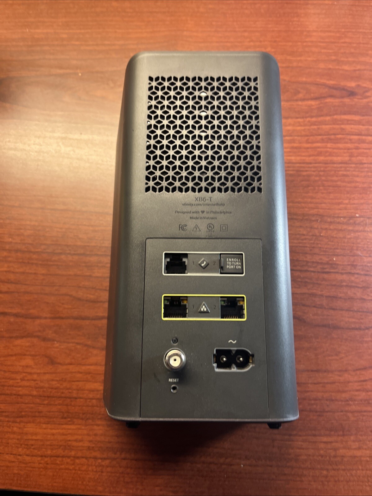 Comcast Xfinity XB6-T GIGABIT Modem WiFi Router