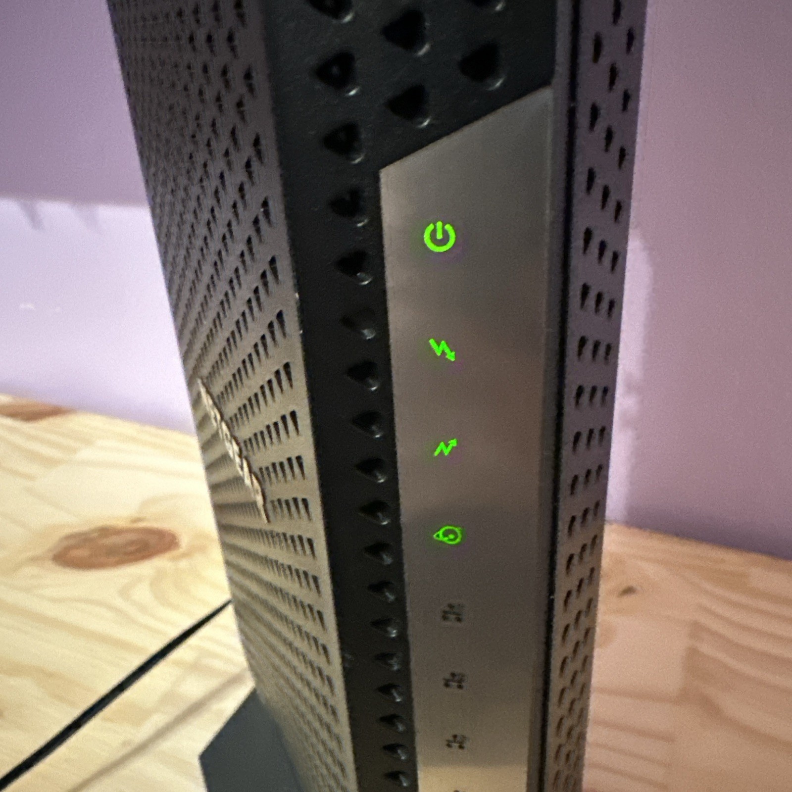 NETGEAR Nighthawk CM1150v Cable Modem DOCSIS 3.1, Black
