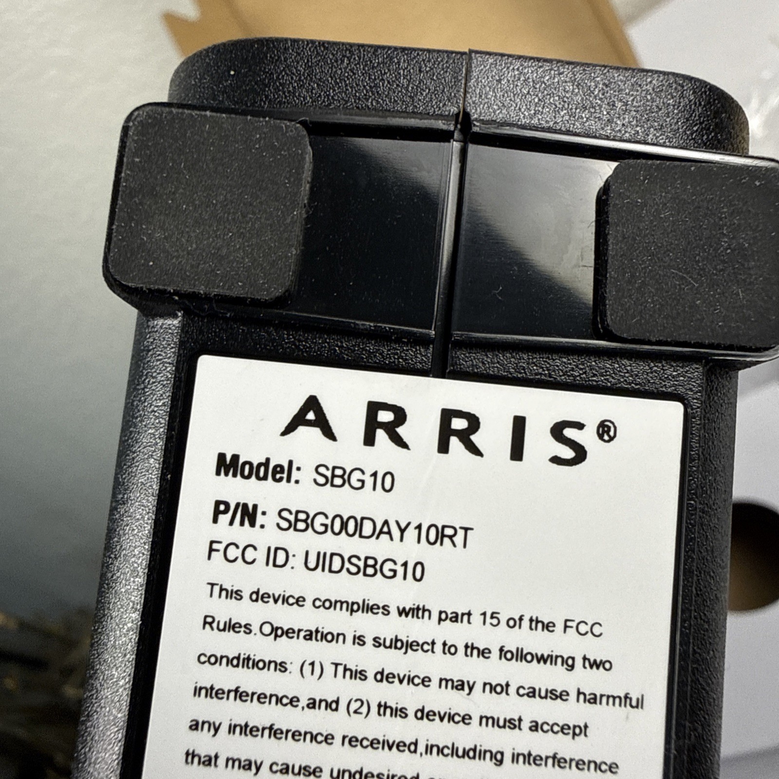 Arris SBG10 Cable Modem Router Combo DOCSIS 3.0 16 X 4 GB Comcast Xfinity, Cox