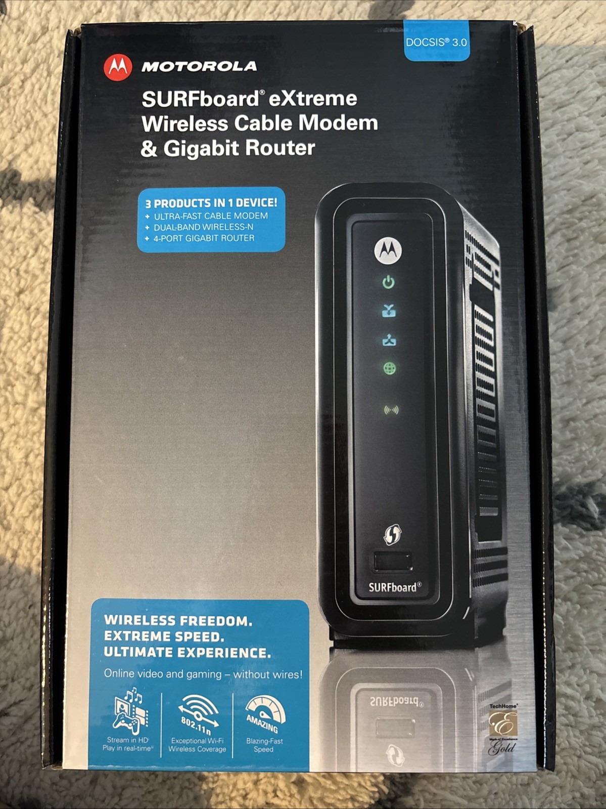 Motorola SURFboard eXtreme Wireless cable modem & Gigabit Router SGB6580