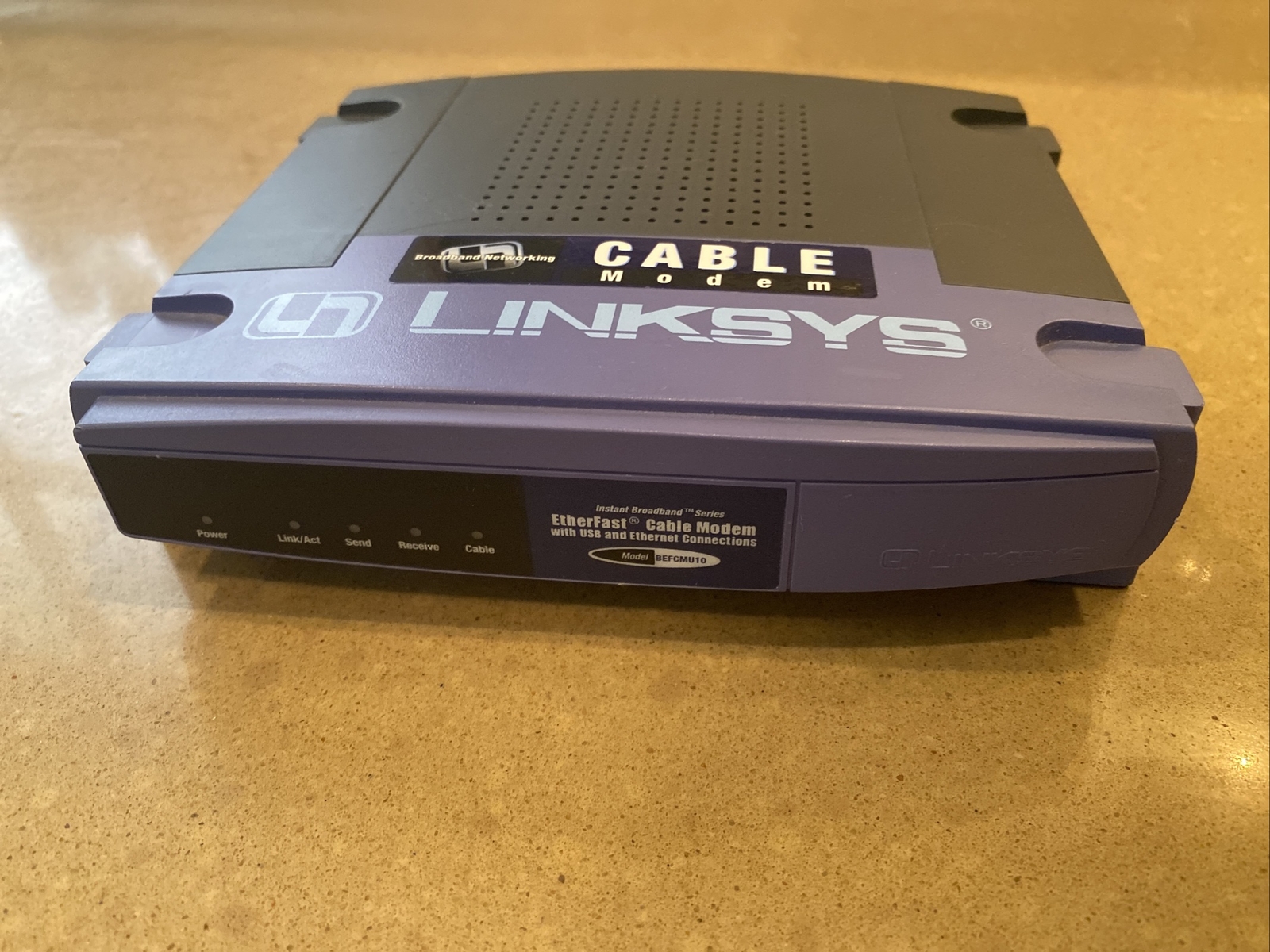 Linksys BEFCMU10 Cable Modem – Etherfast With USB And Ethernet Connections