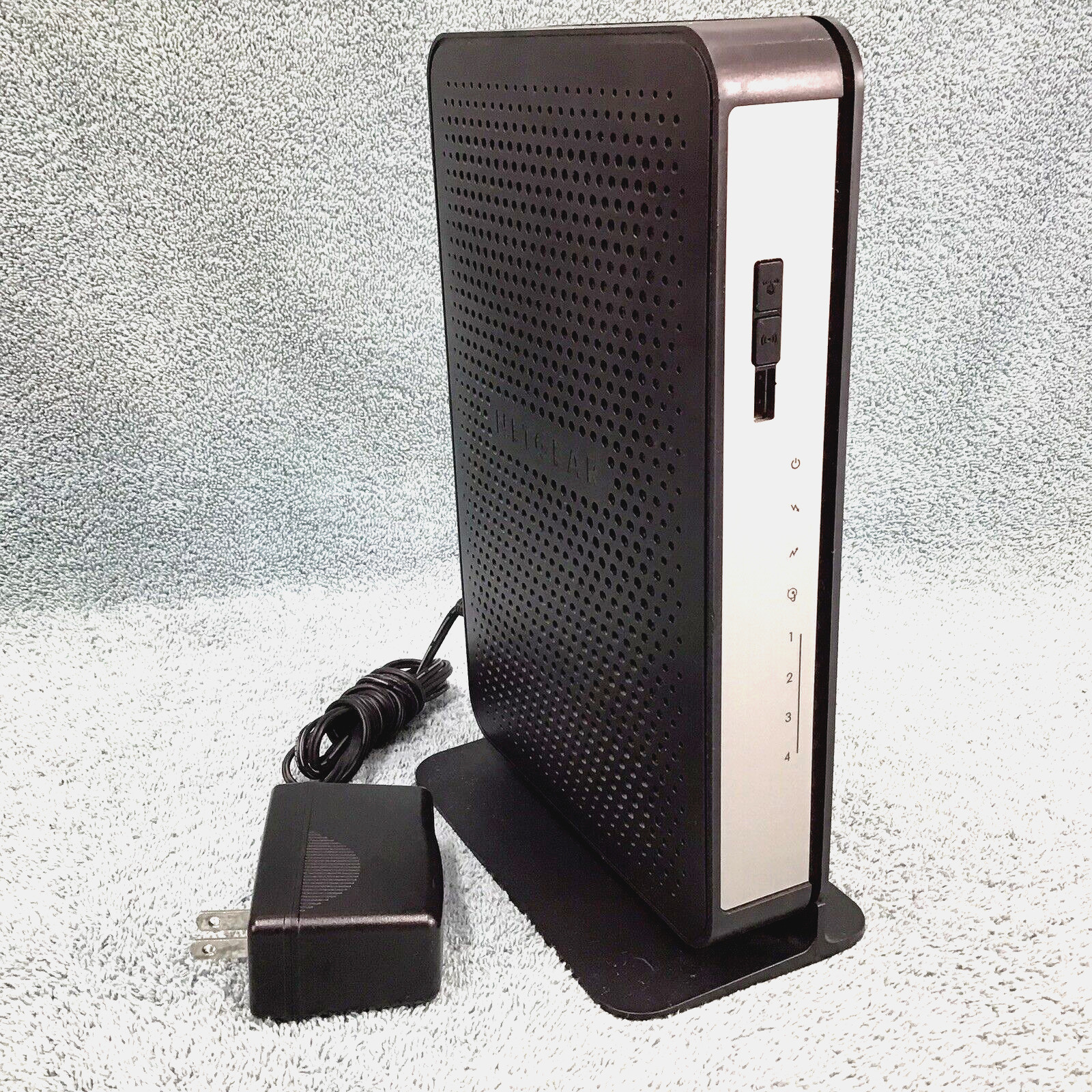 Netgear DOCSIS 3.0 WiFi Modem Router Combo USB N450 CG3000Dv2 Wireless Tested