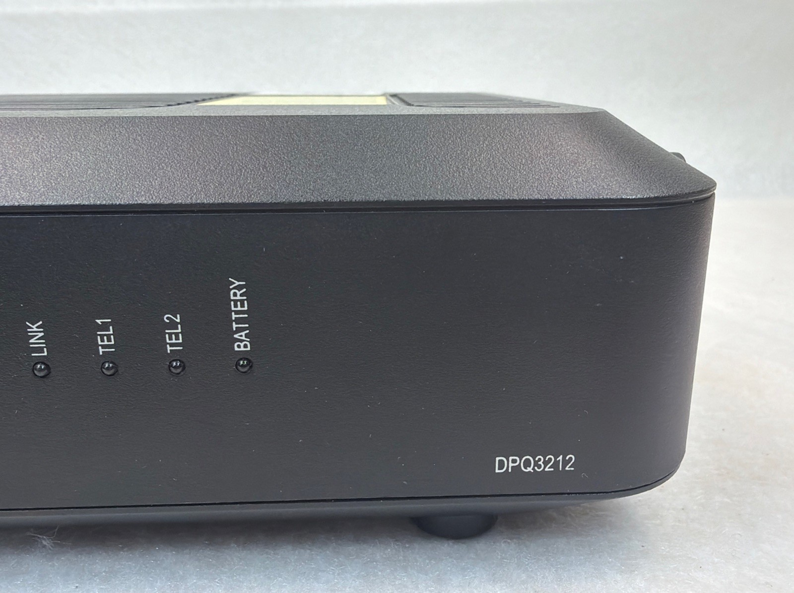 Cisco DPQ3212 DOCSIS 3.0 Residential Gateway Cable Modem Pre-Owned No Power Cord