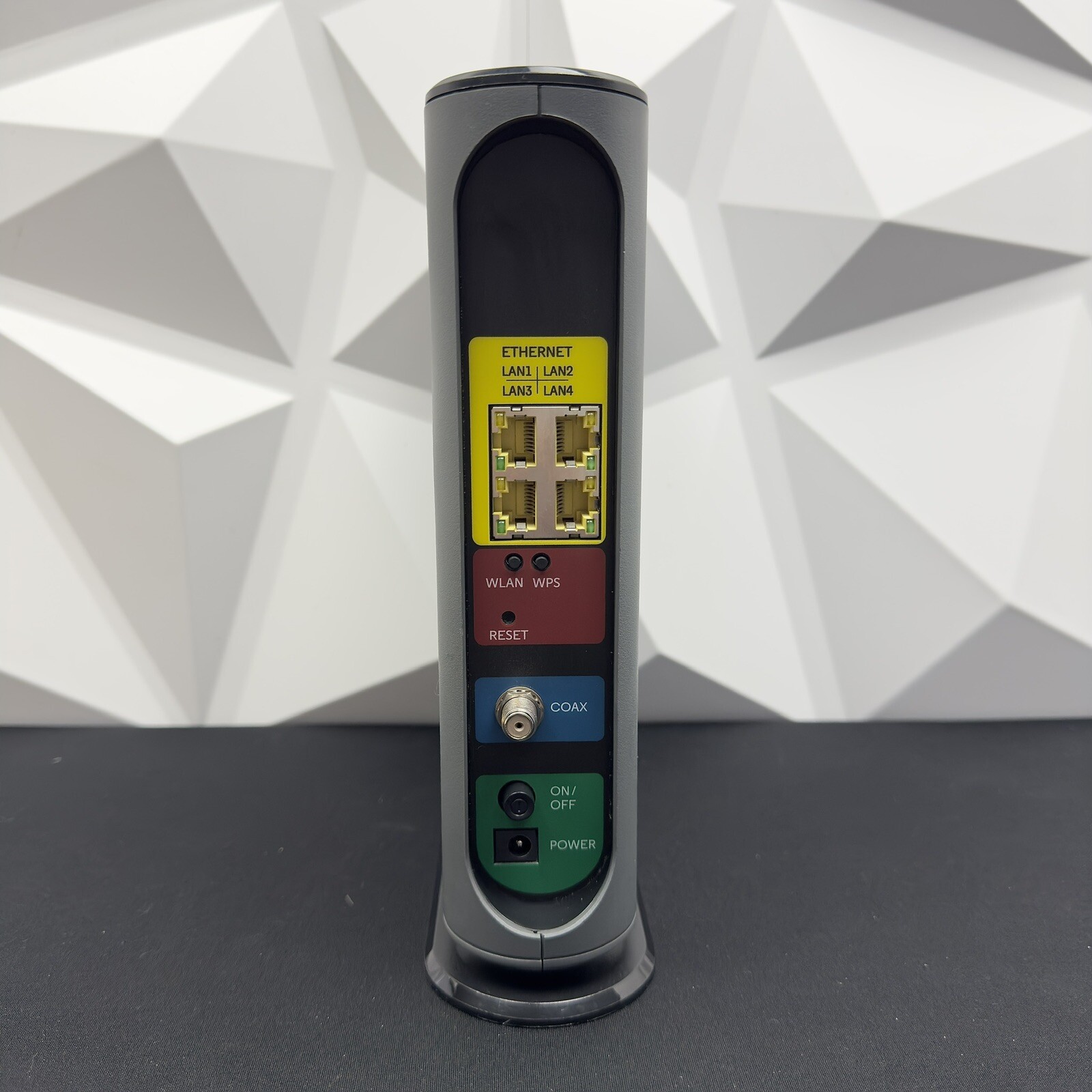 Motorola MG7540 DOCSIS 3.0, 16×4 Cable Modem WIFI Router 2.4G / 5G