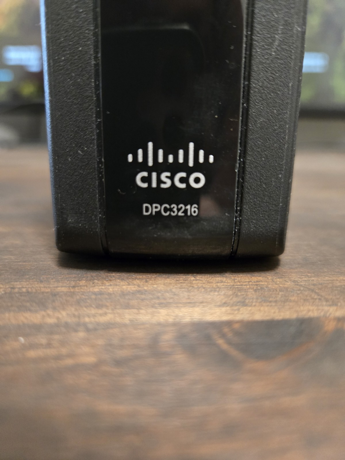 Cisco DPC3216 DOCSIS 3.0 Cable Modem + Digital Voice Adapter 16×4 w/Power Supply