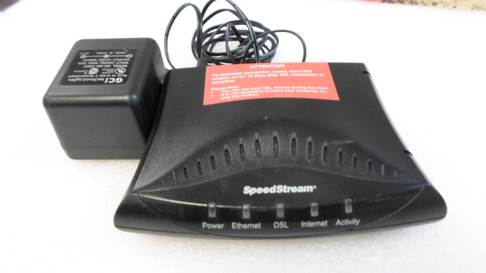 Efficient Networks SpeedStream 5100 060-E142-A01 060-E141-A01 ADSL Modem w/ AC
