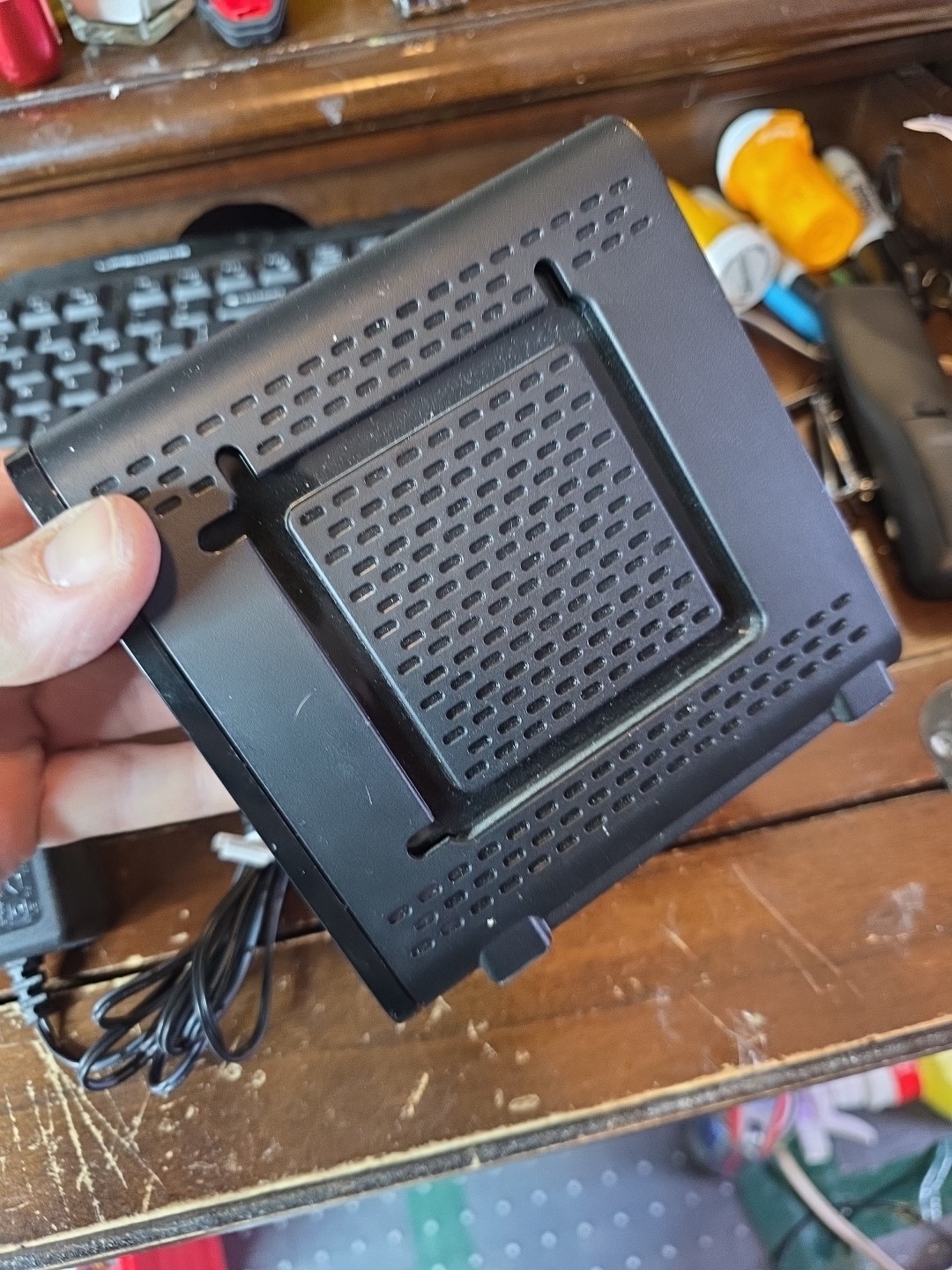 ARRIS SB6121 SURFboard AC1600 Dual-Band Cable Modem Router – Black TESTED
