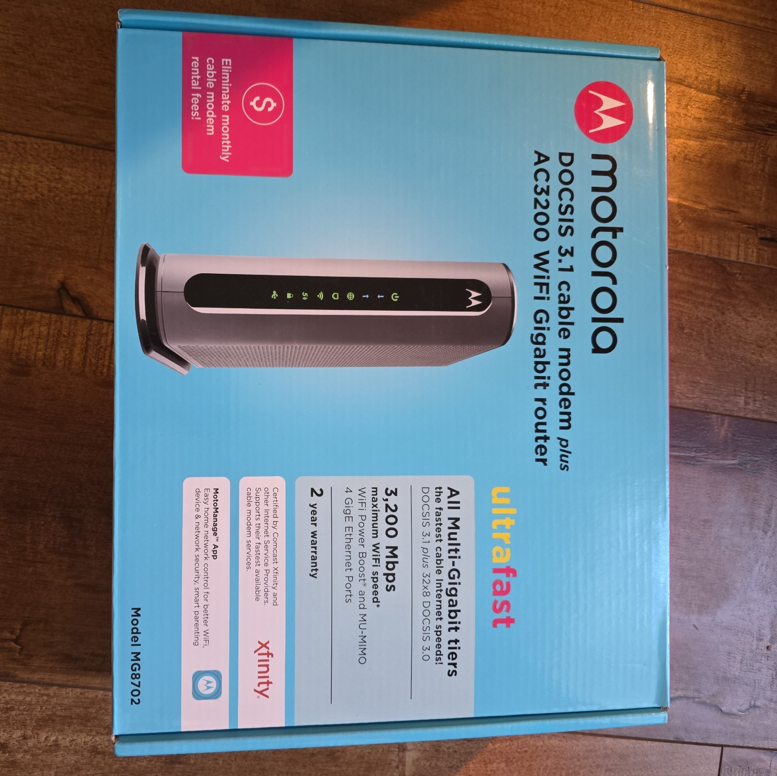 Motorola MG8702 DOCSIS 3.1 Cable Modem with Gigabit Router