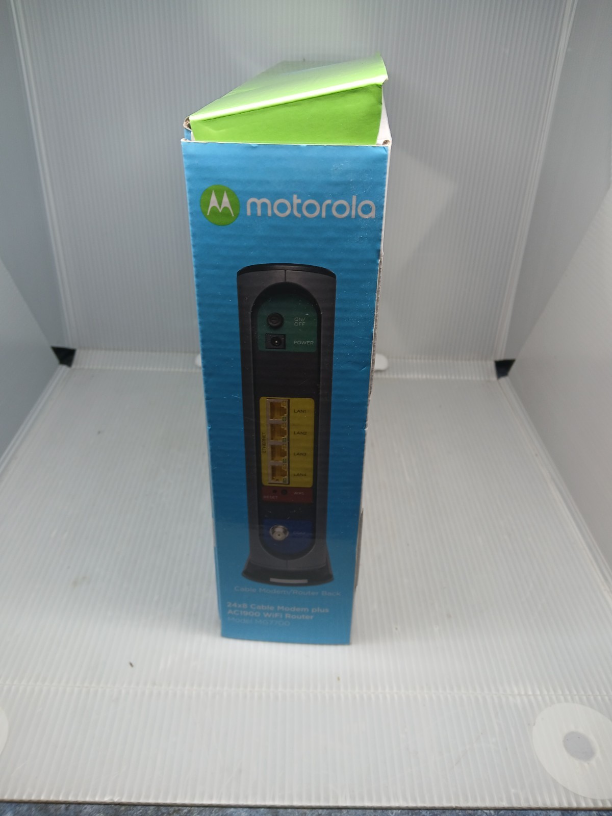 Motorola MG7700 AC1900 Dual-Band DOCSIS 3.0 Cable Modem WiFi Router Tested