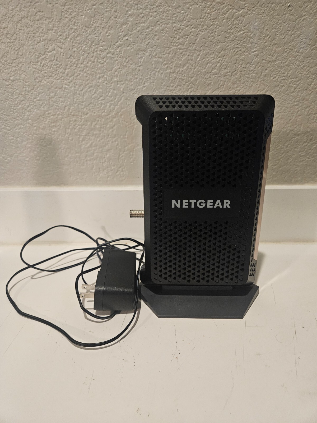 NETGEAR Nighthawk CM1100 Cable Modem – DOCSIS 3.1