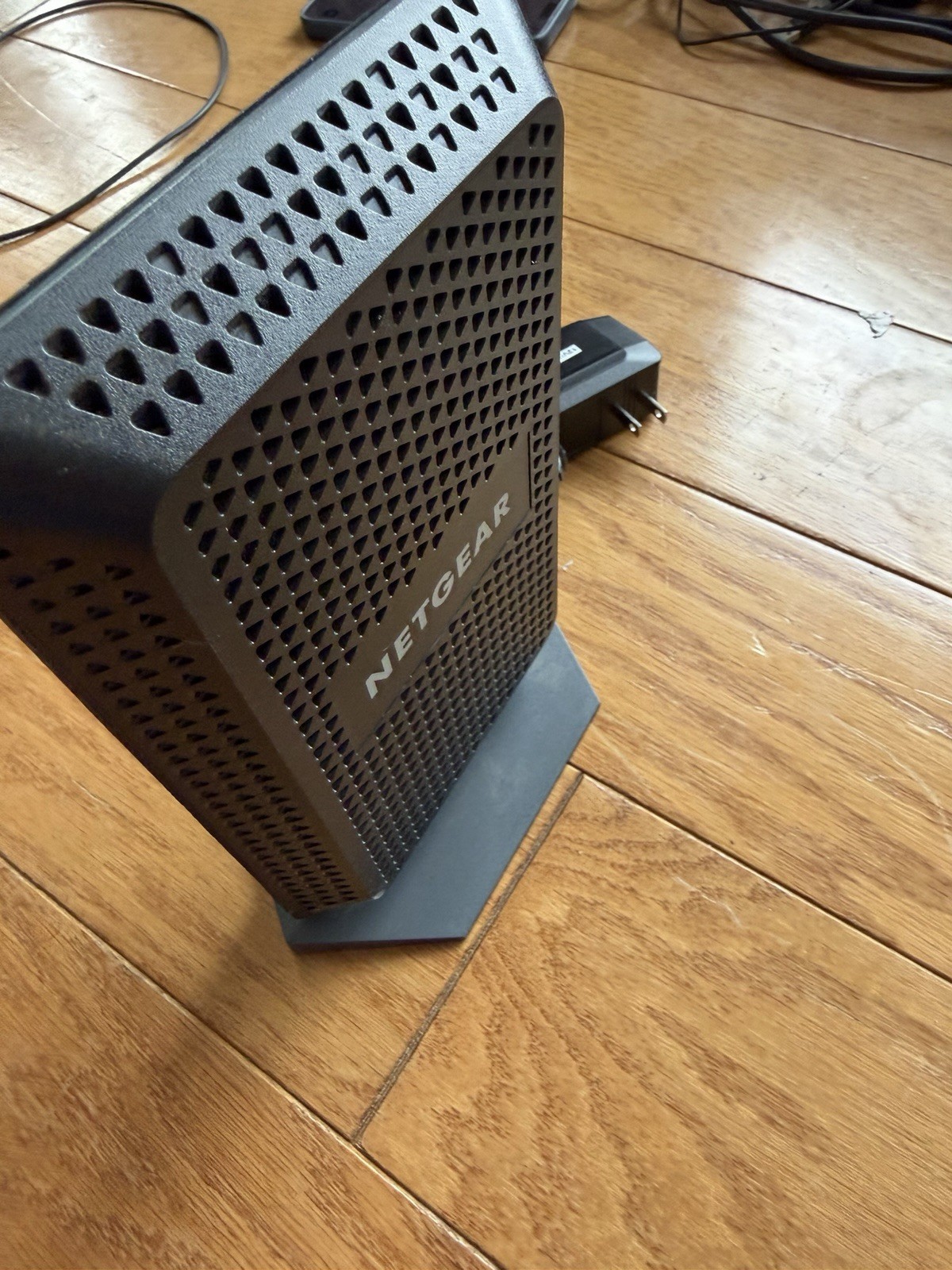 Netgear Nighthawk CM1000V2 Cable Modem DOCSIS 3.1 W/Power Adapter