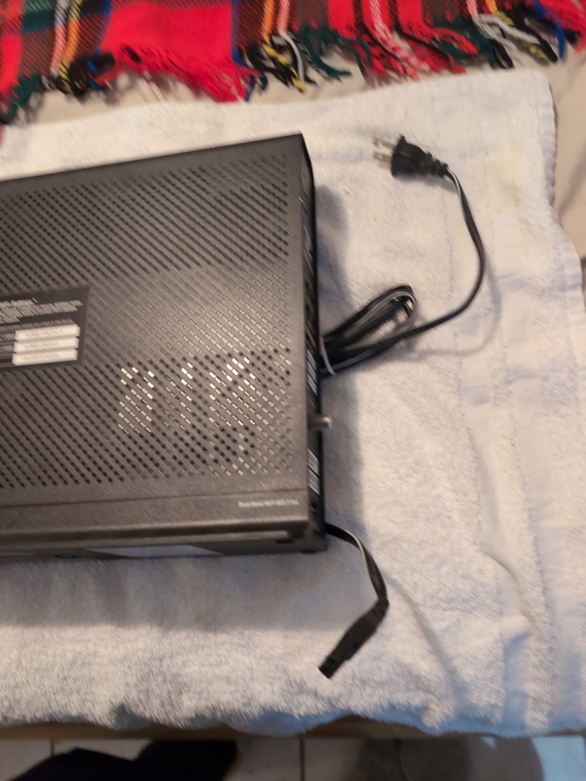 Xfinity Technicolor XB3 Wireless Gateway (Model DPC3941T) – DOCSIS 3.0