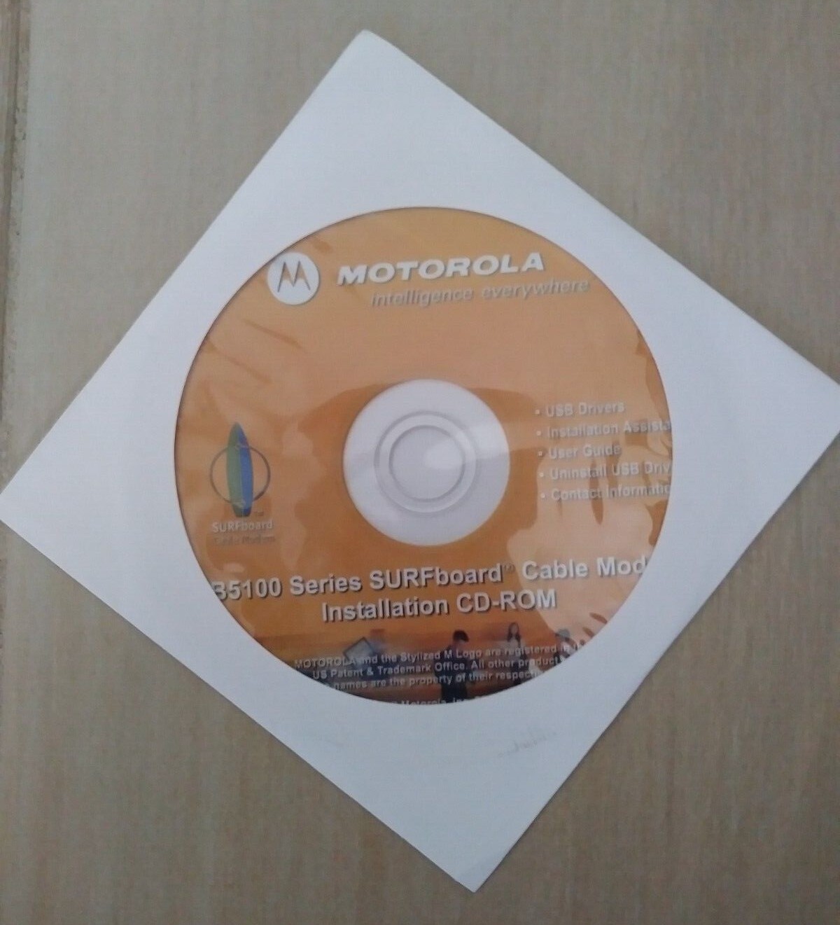 Motorola SURFboard SB5120 (505788-006-00) 38.91 Mbps with Installation CD_ROM