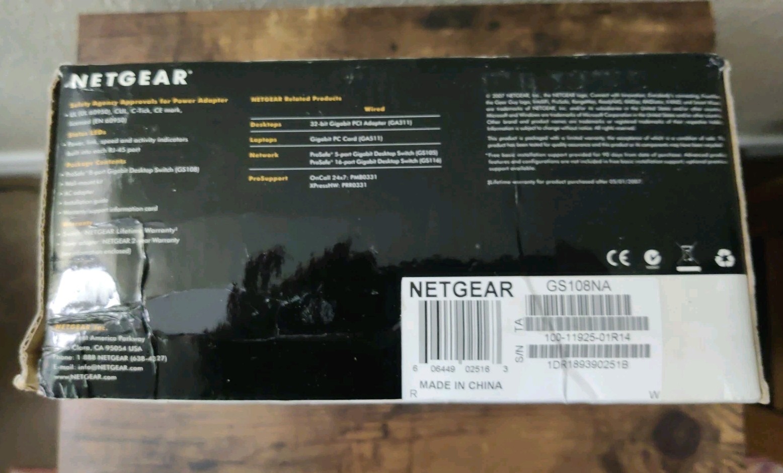 Netgear ProSafe GS108 Gigabit Desktop Switch 8 Port 10/100/1000 Mbps